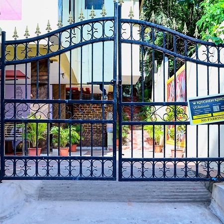 Oyo Royal Visakha Beach Guest House Visakhapatnam Ngoại thất bức ảnh